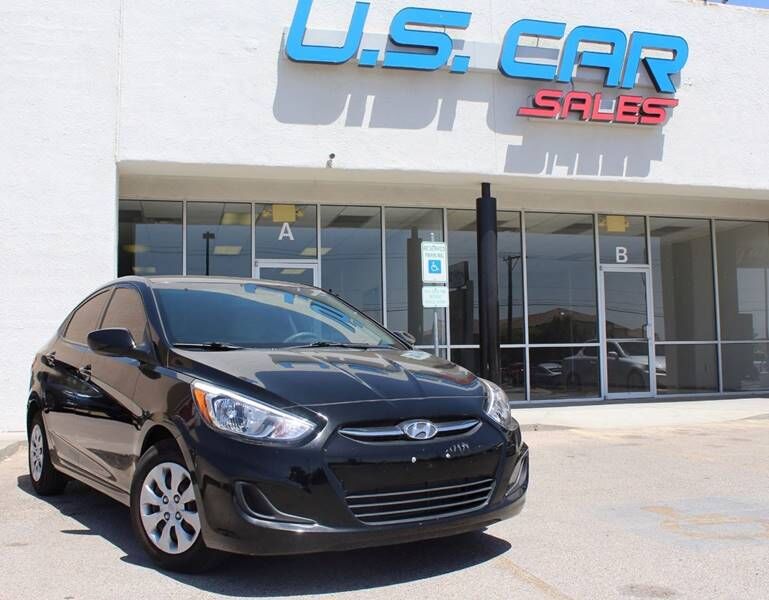 2017 HYUNDAI Accent
