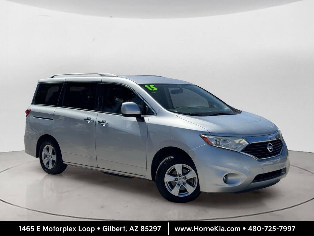 2015 NISSAN Quest