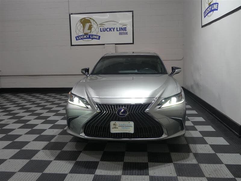 2019 Lexus ES