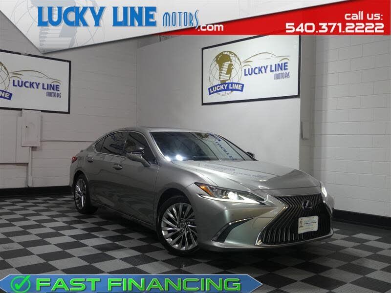2019 LEXUS ES