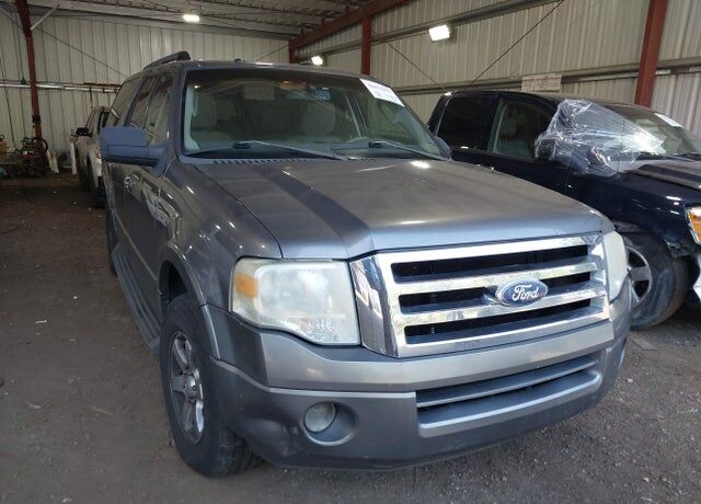 2010 FORD Expedition
