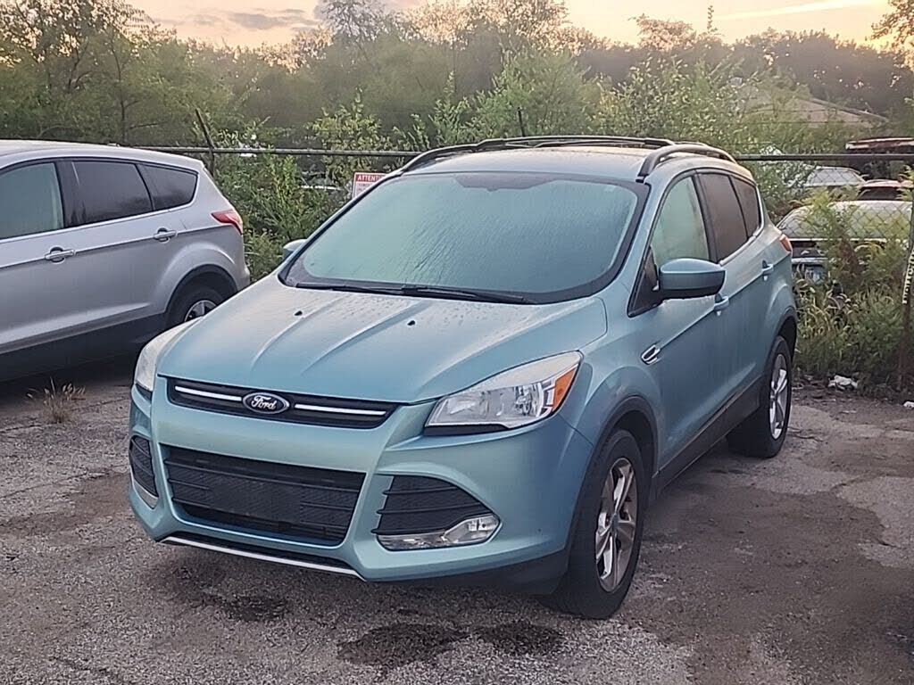 2013 FORD Escape