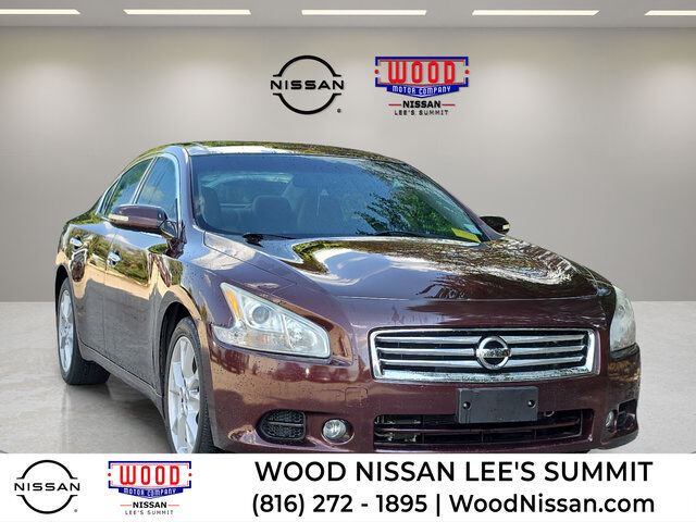 2014 NISSAN Maxima