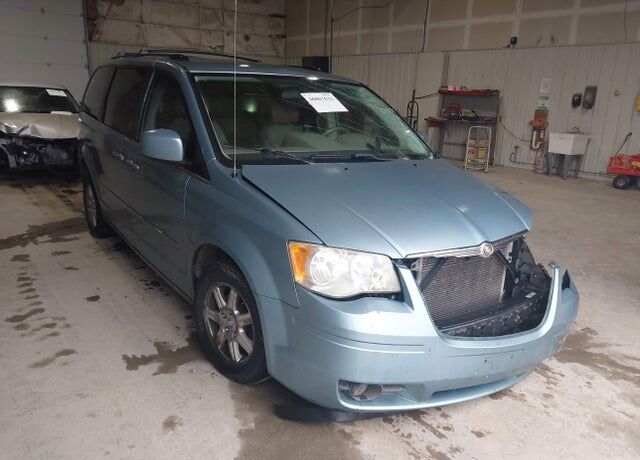 2008 CHRYSLER Town and Country