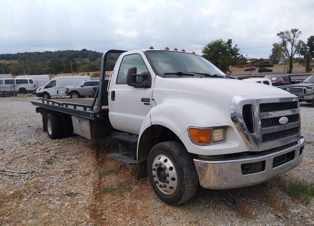 2008 FORD F-650