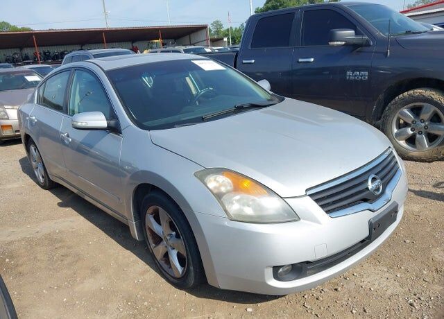 2009 NISSAN Altima