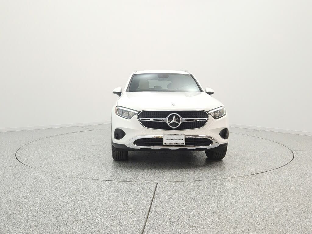 2024 Mercedes-Benz GLC-Class