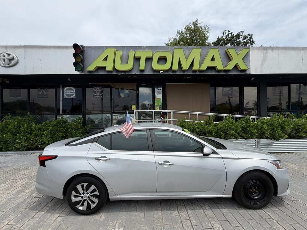2020 NISSAN Altima