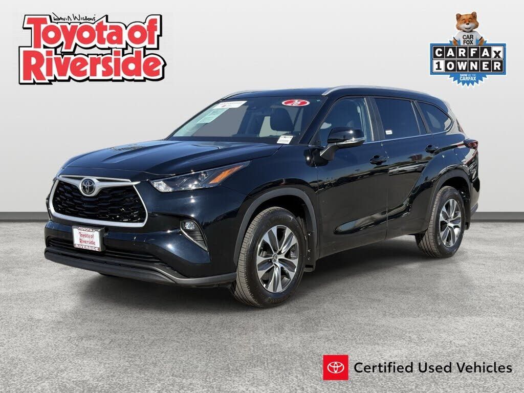 2026 TOYOTA Highlander