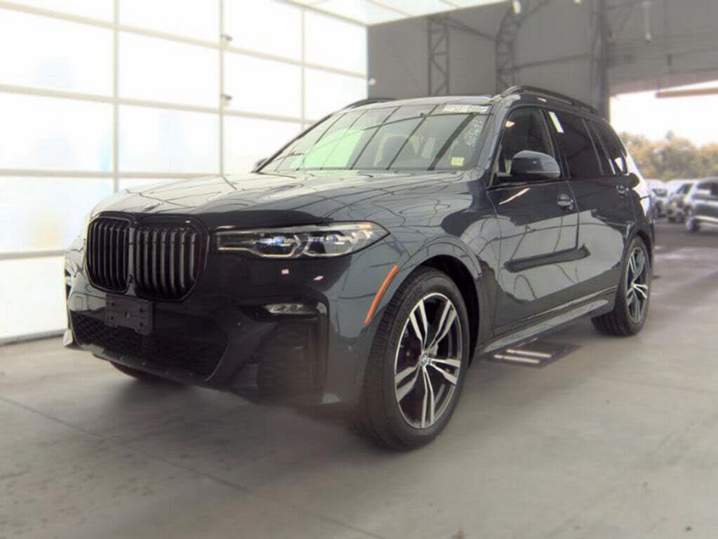 2021 BMW X7