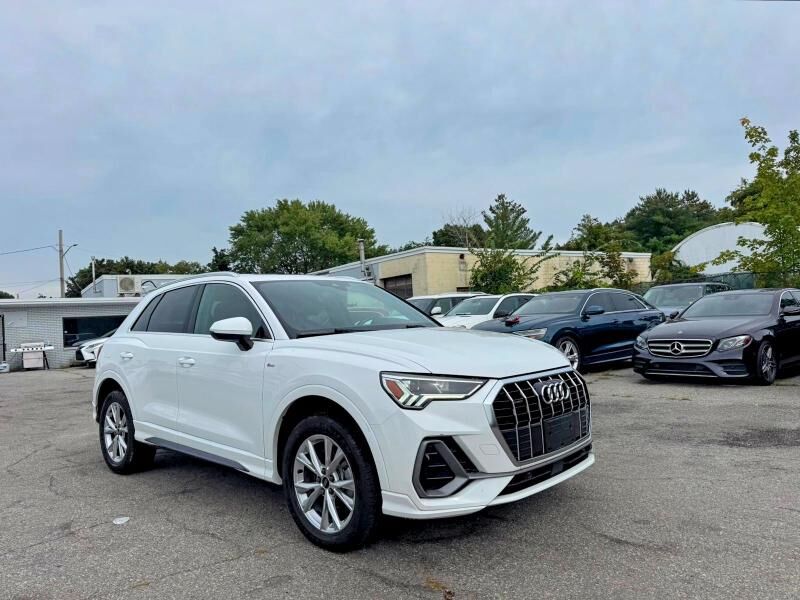 2023 AUDI Q3