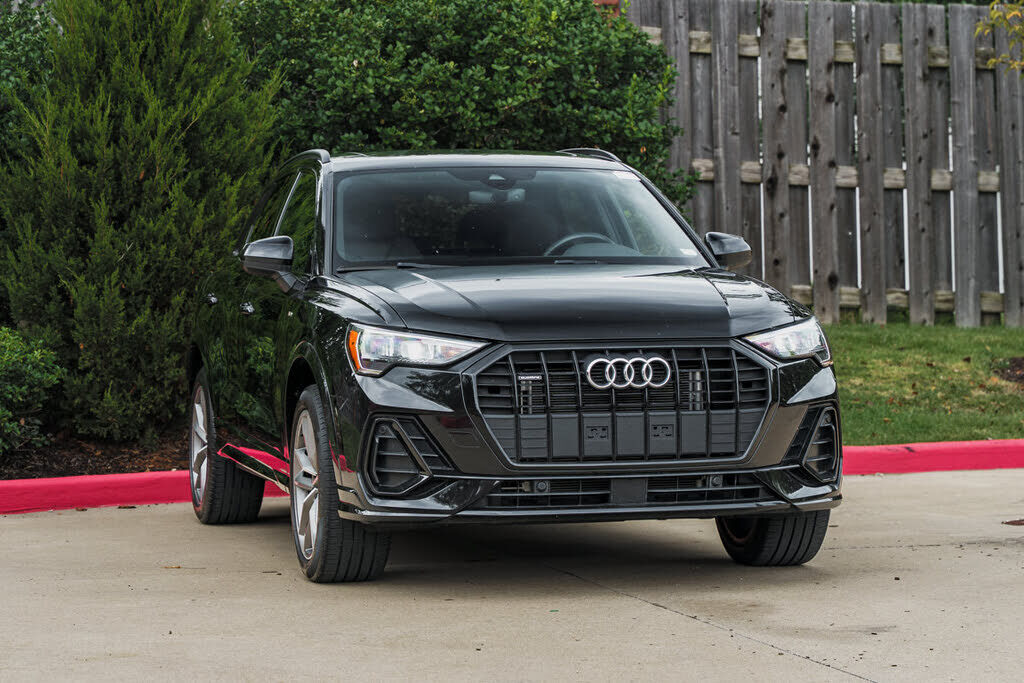 2022 Audi Q3