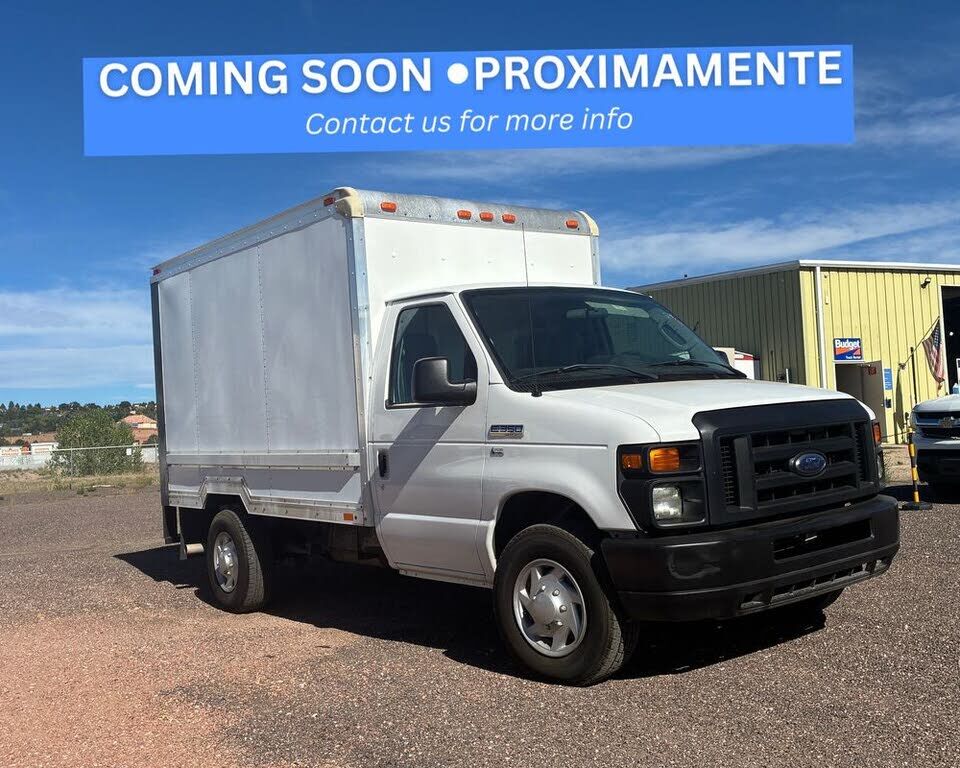 2012 FORD E-350