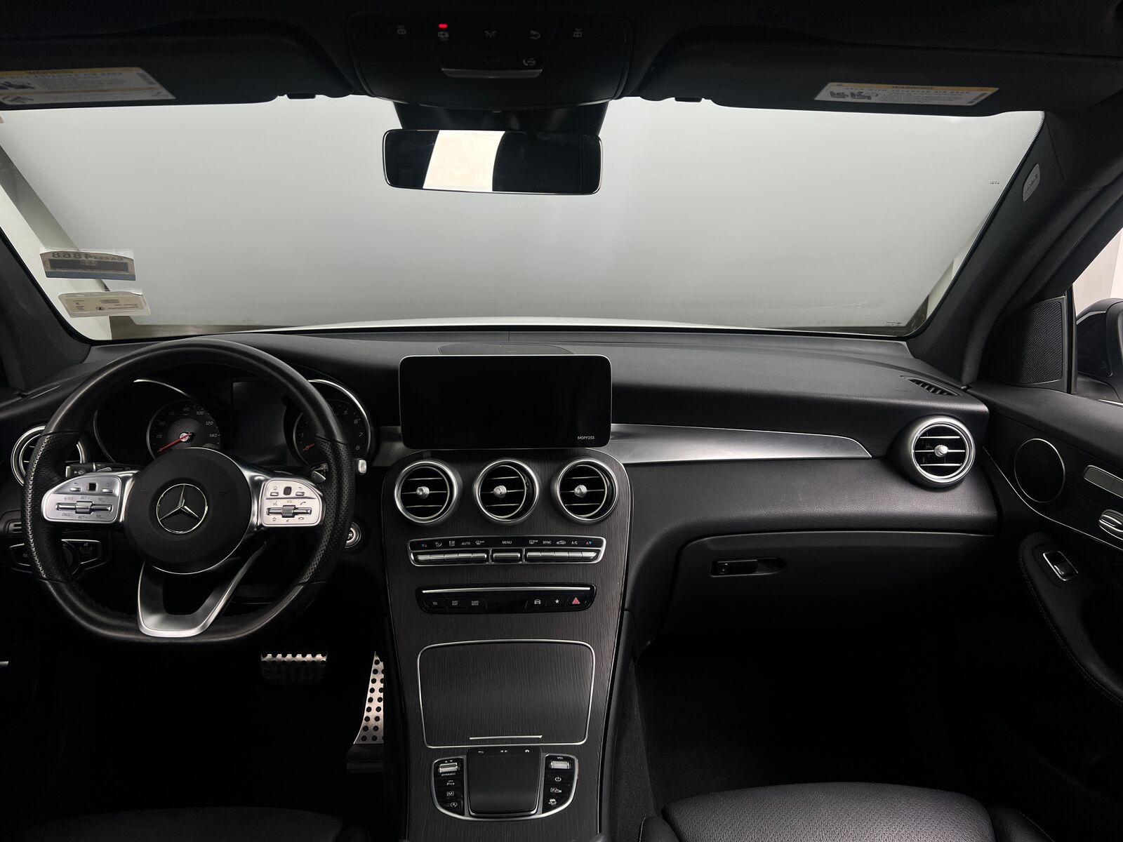 2022 Mercedes-Benz GLC-Class