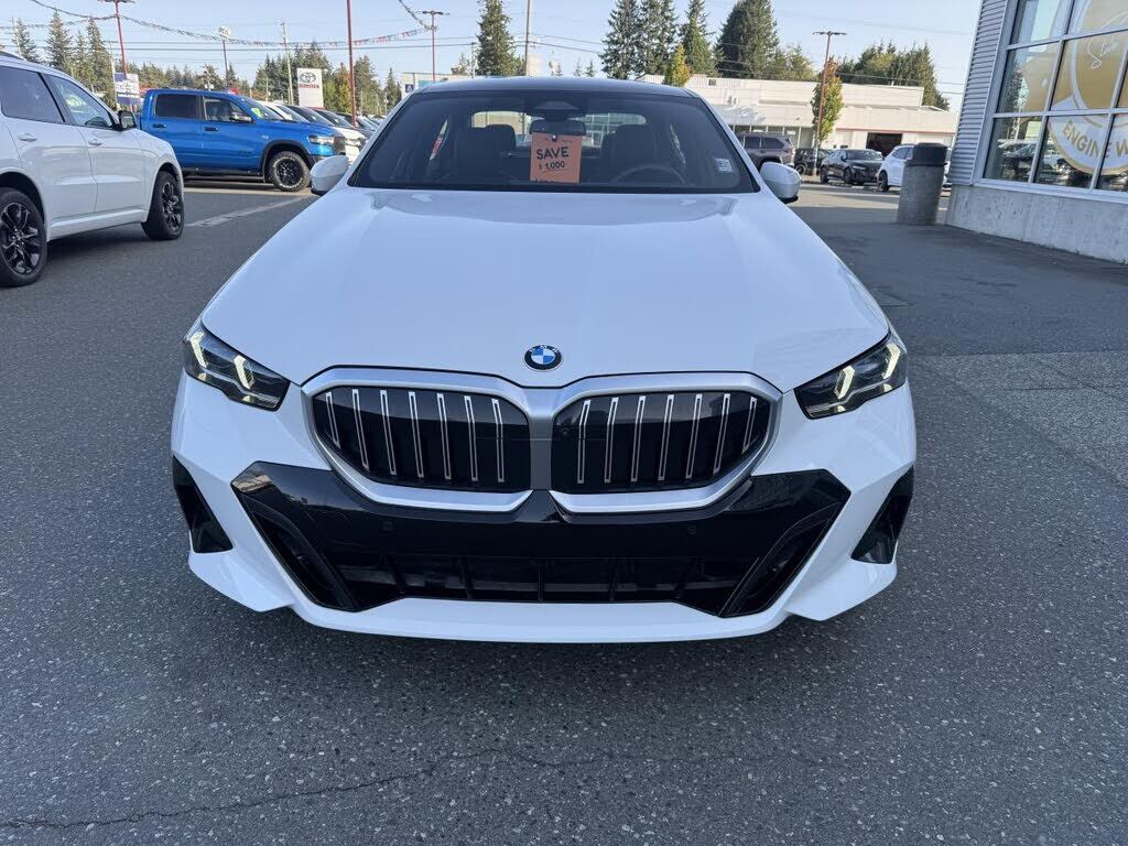 2026 BMW 530i