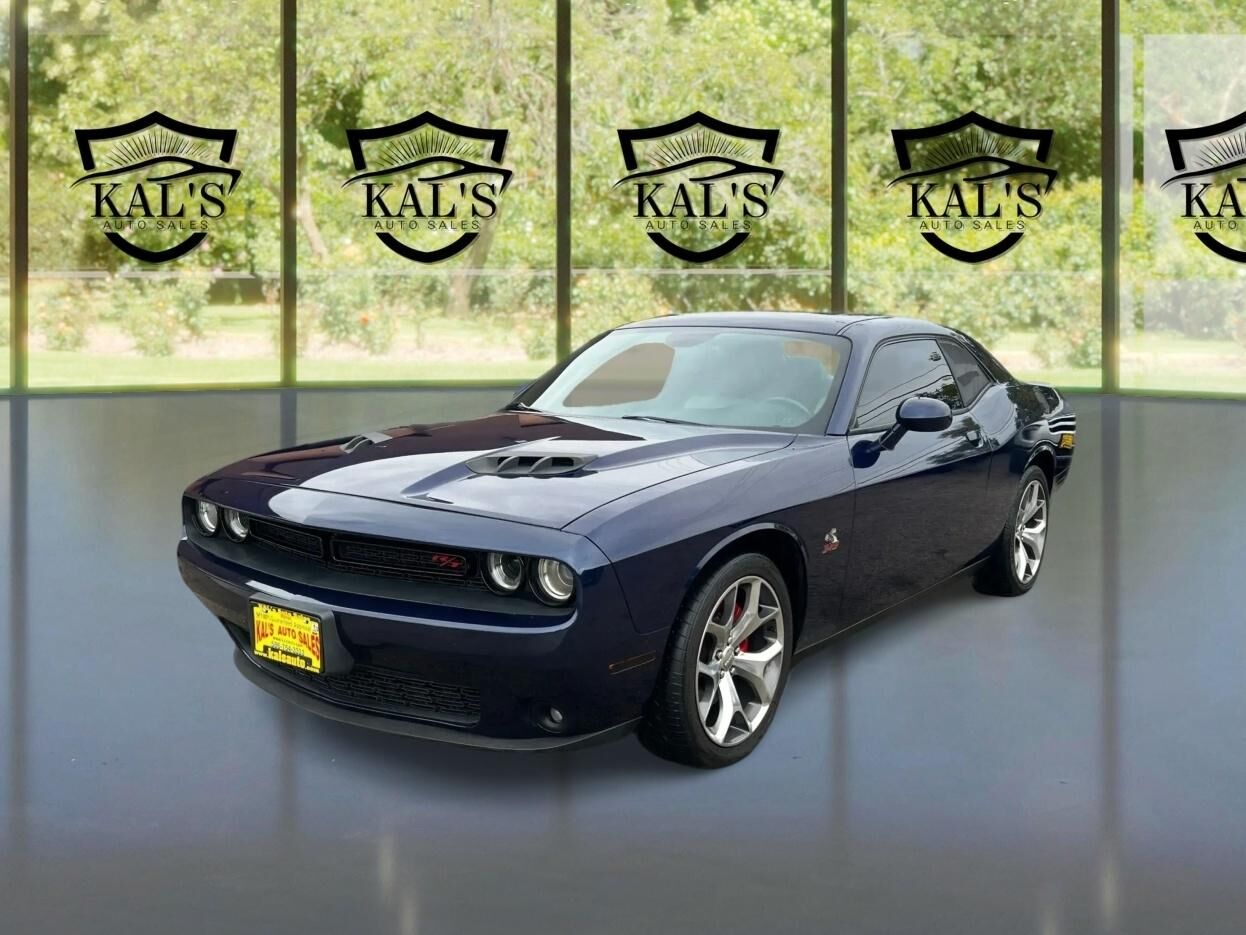 2015 DODGE Challenger