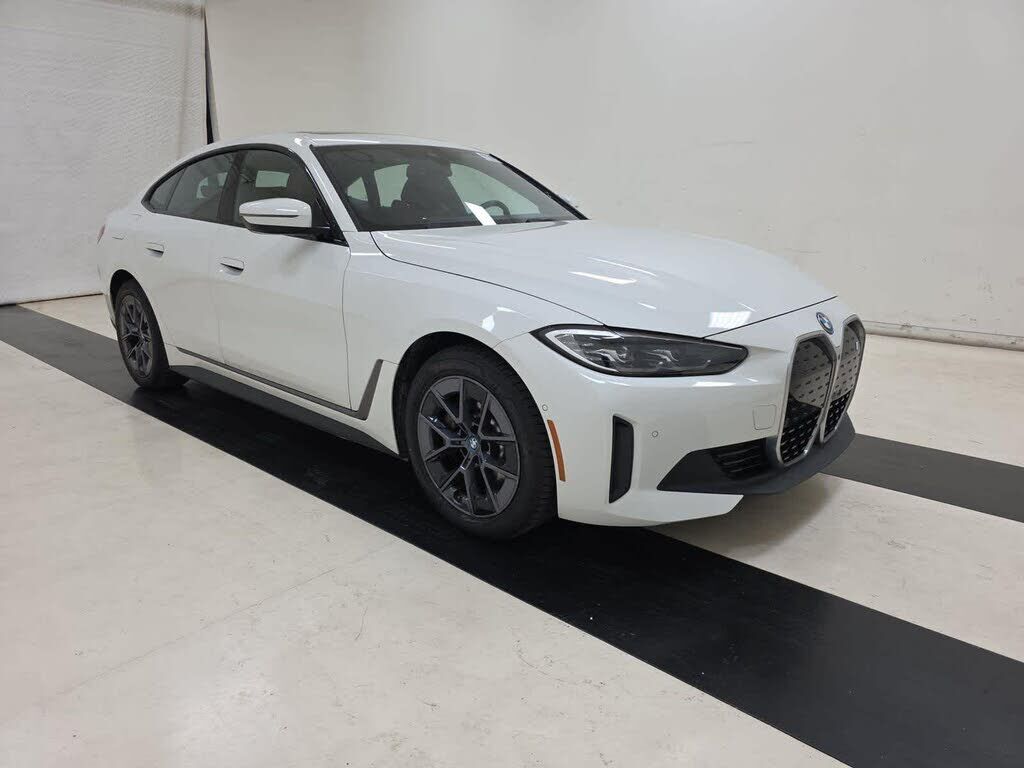 2023 BMW i4