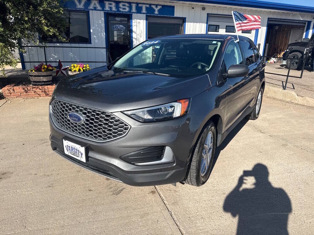 2024 FORD Edge