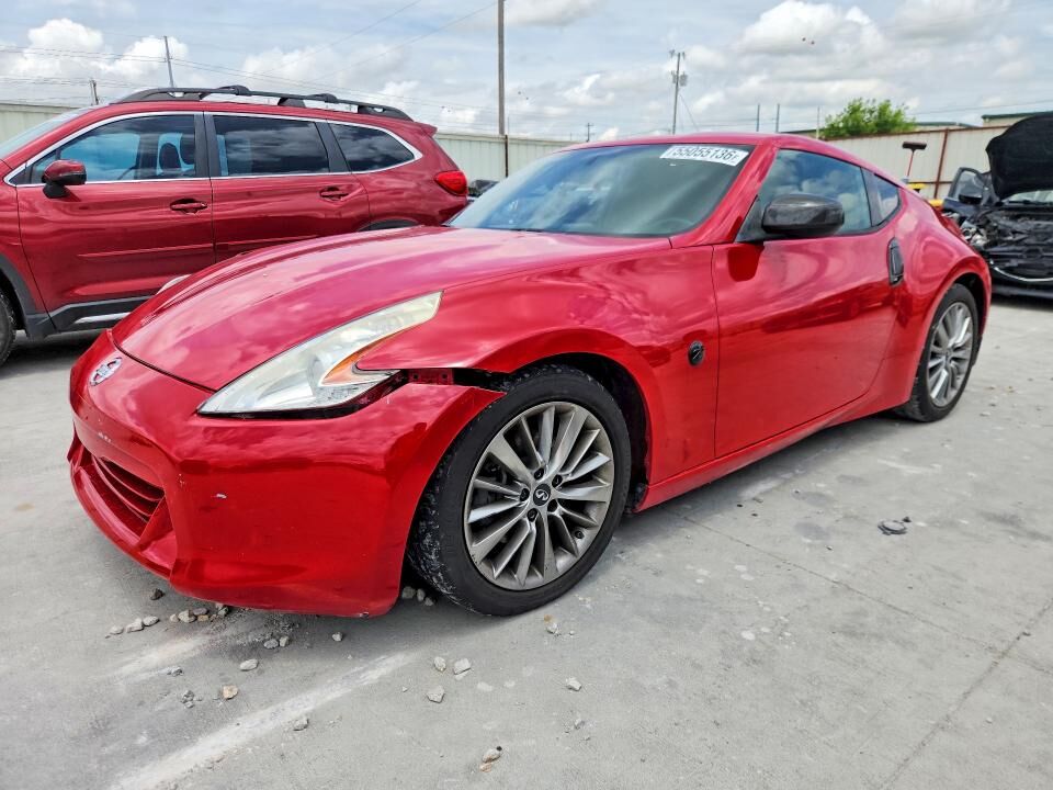 2014 NISSAN 370Z