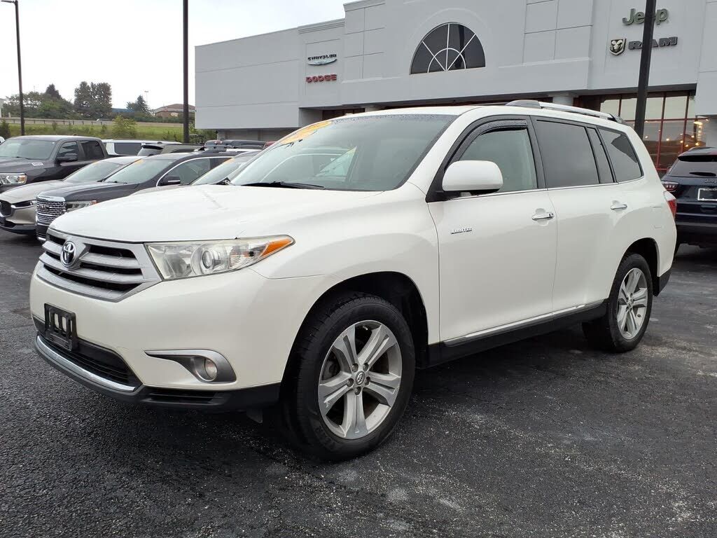 2013 TOYOTA Highlander