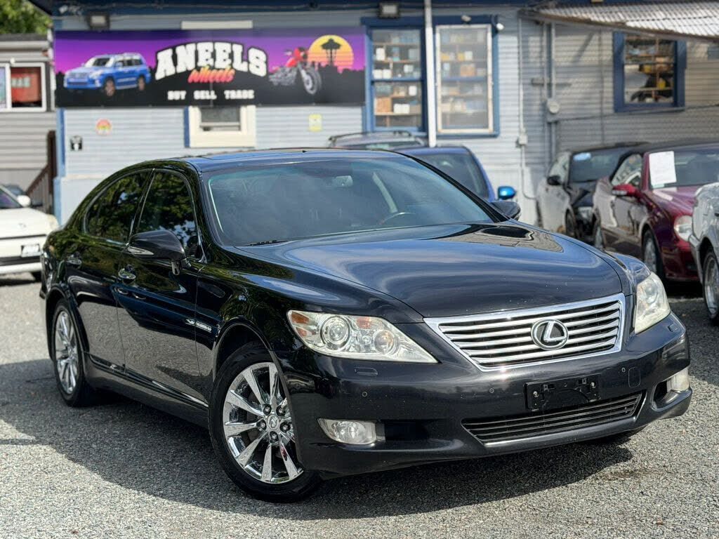 2010 LEXUS LS