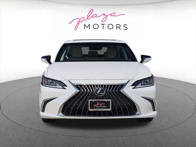 2025 Lexus ES