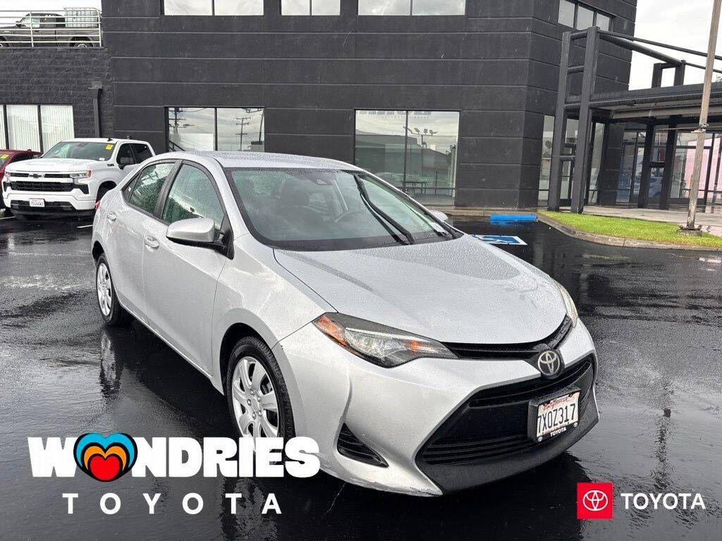2017 TOYOTA Corolla