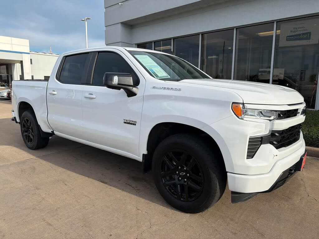 2023 CHEVROLET Silverado