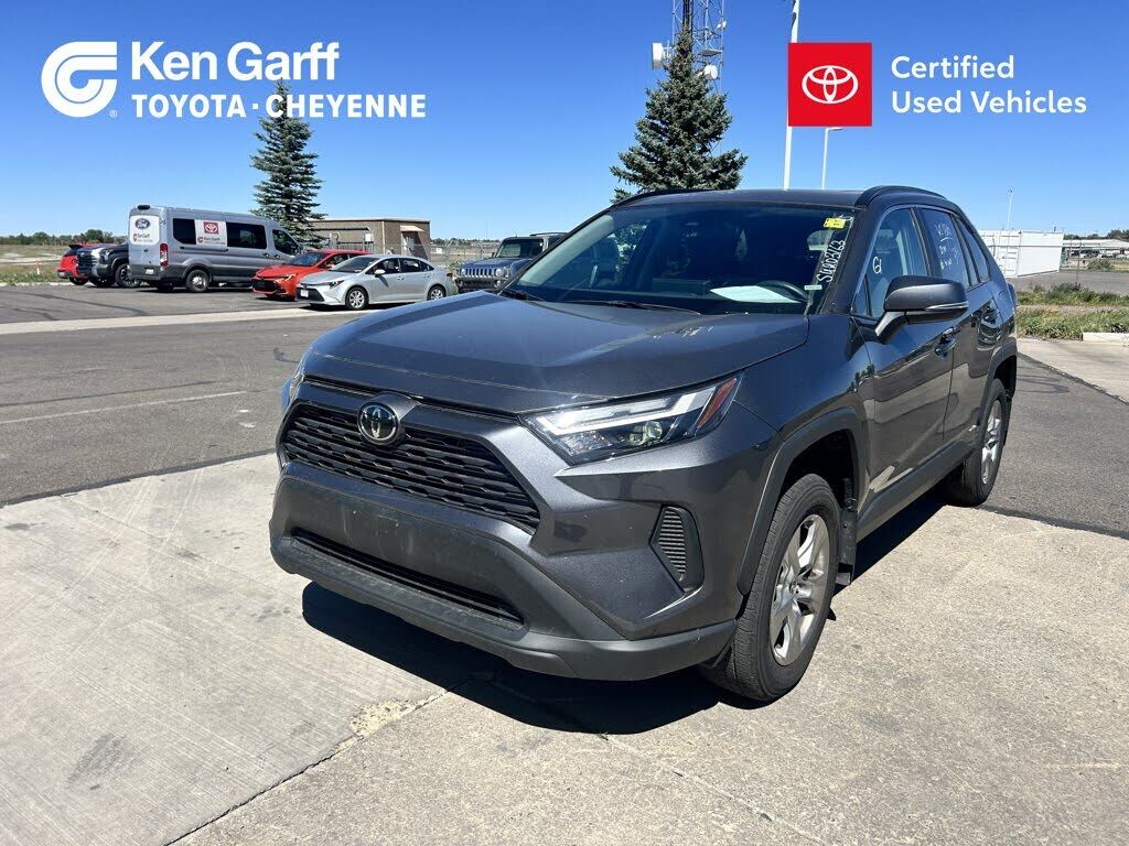 2025 TOYOTA RAV4