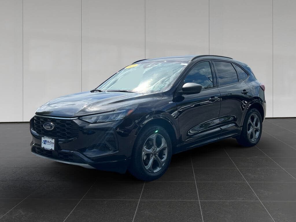2024 FORD Escape