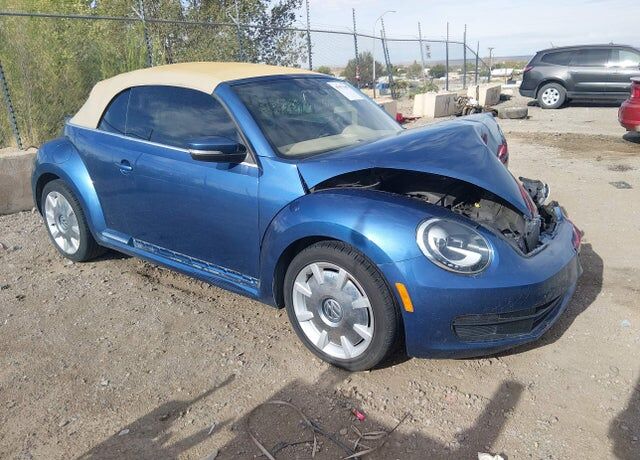 2016 VOLKSWAGEN Beetle