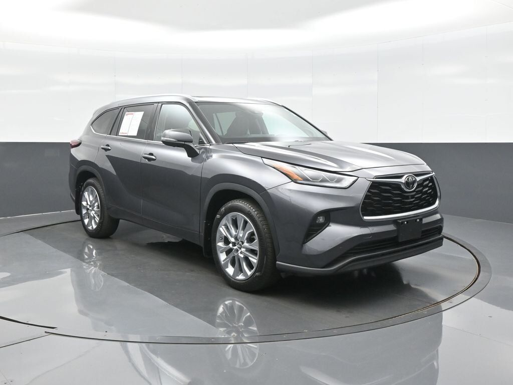 2024 TOYOTA Highlander