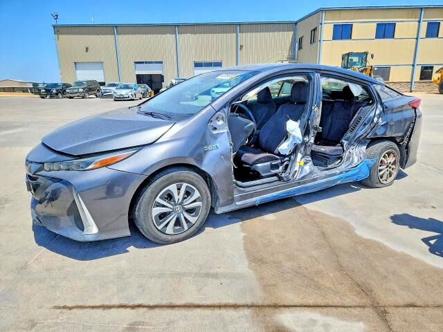 2019 TOYOTA Prius