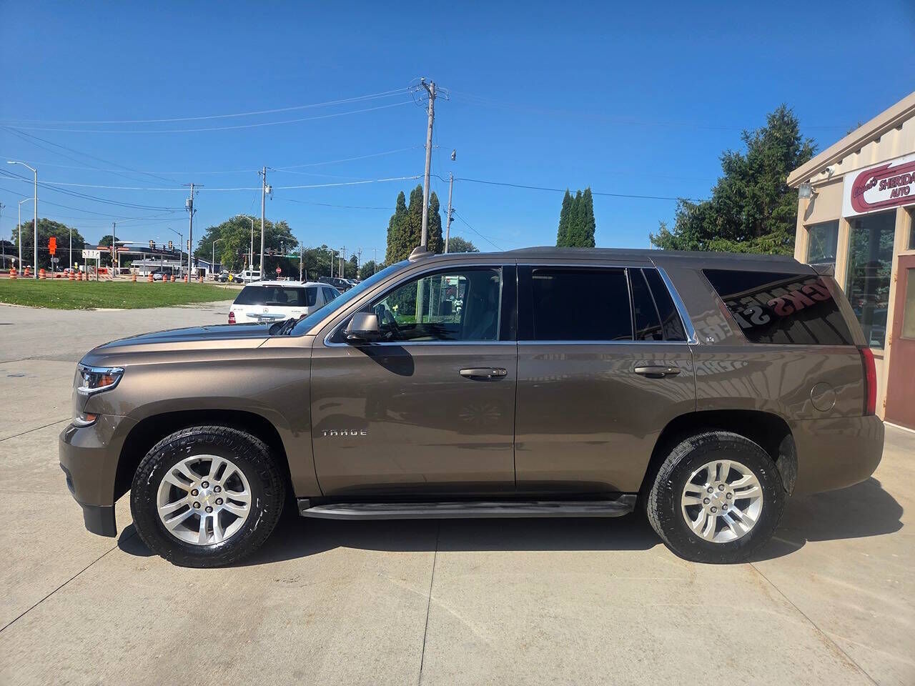 2016 CHEVROLET Tahoe