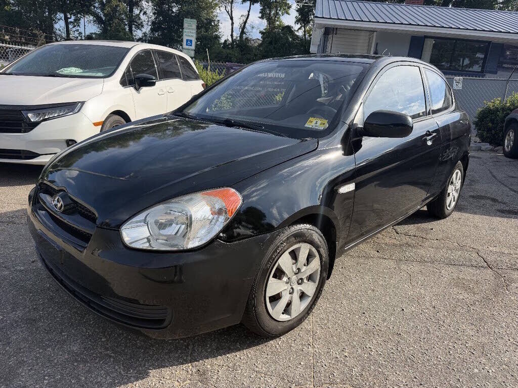 2010 HYUNDAI Accent