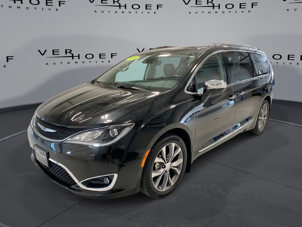 2020 CHRYSLER Pacifica