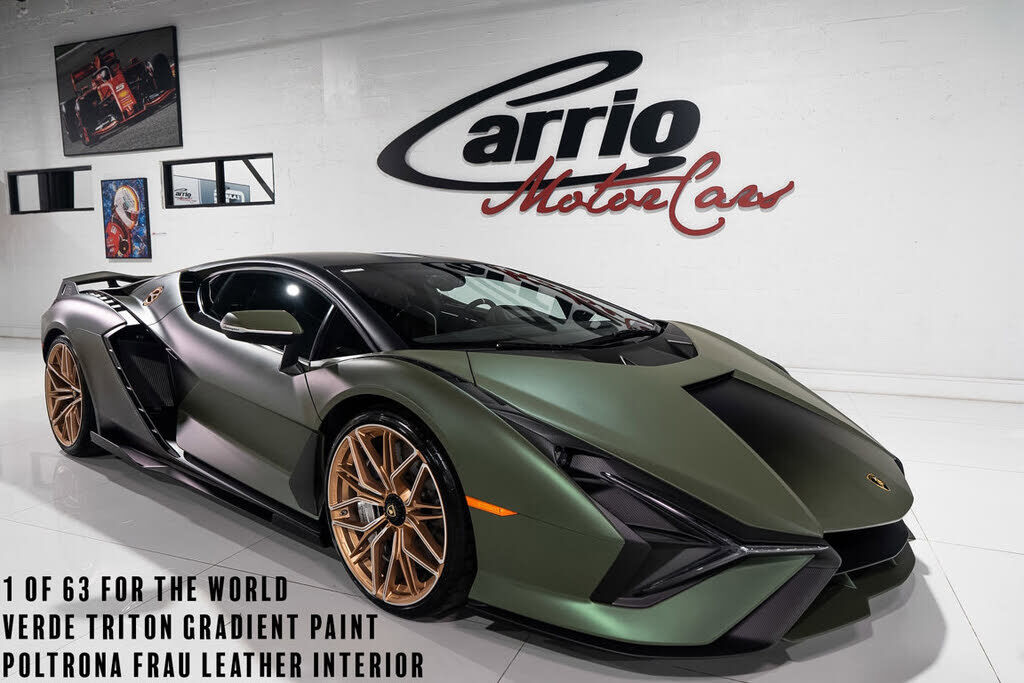2021 LAMBORGHINI Aventador