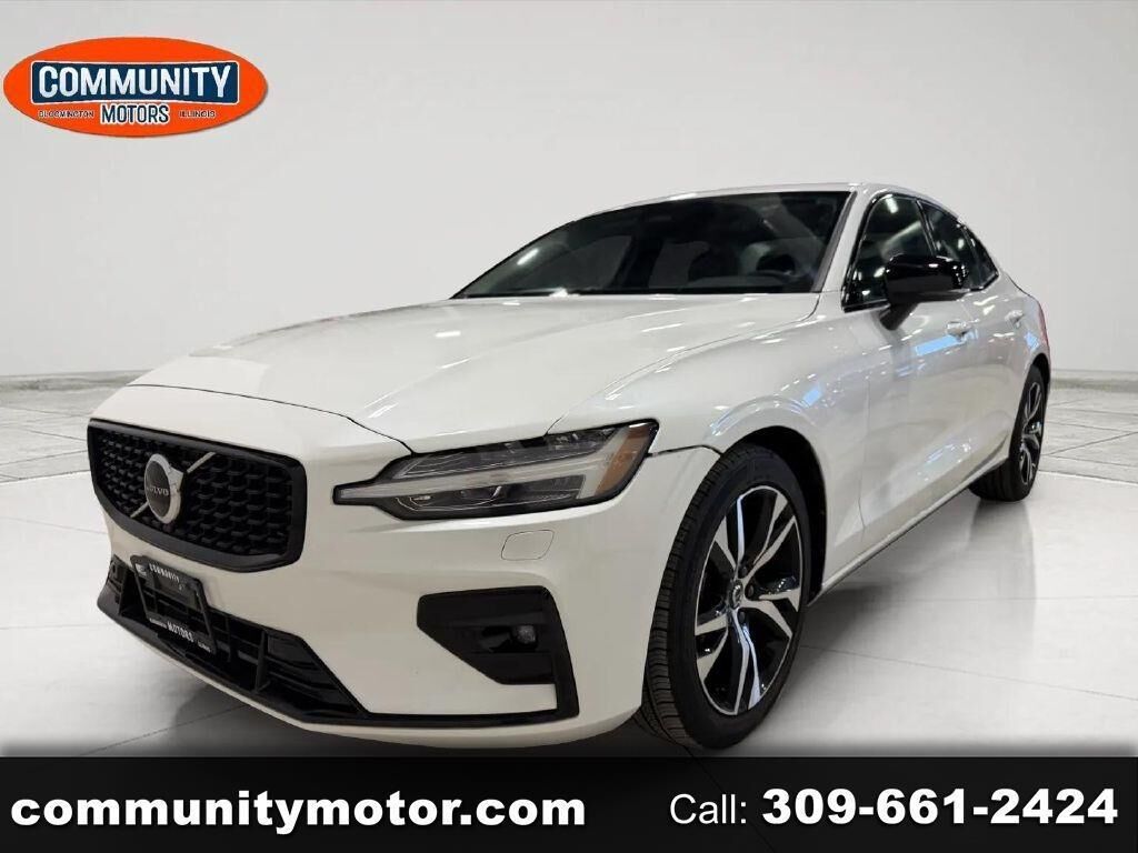 2025 VOLVO S60