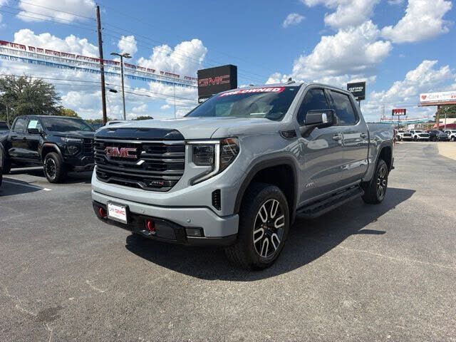 2025 GMC Sierra