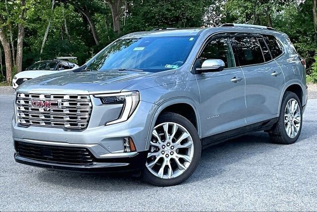 2025 GMC Acadia