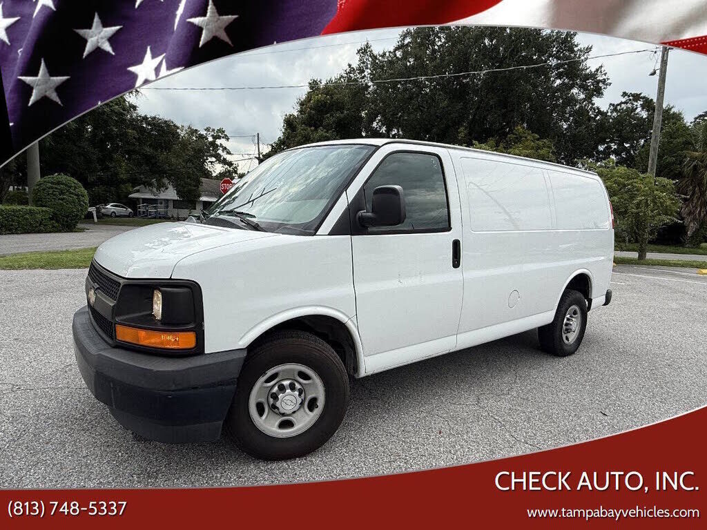 2017 CHEVROLET Express