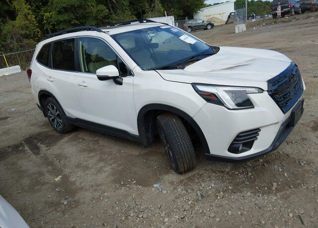 2022 SUBARU Forester