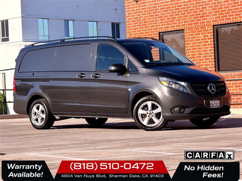 2021 MERCEDES-BENZ METRIS
