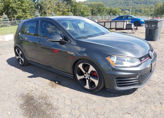 2017 VOLKSWAGEN Golf GTI