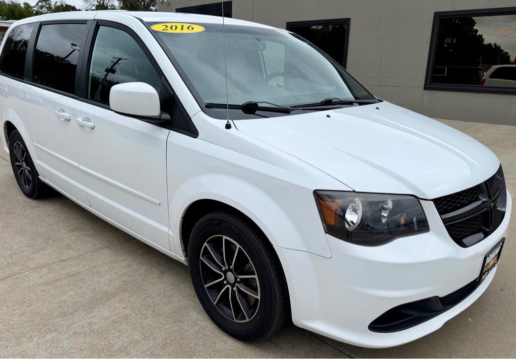 2016 DODGE Grand Caravan