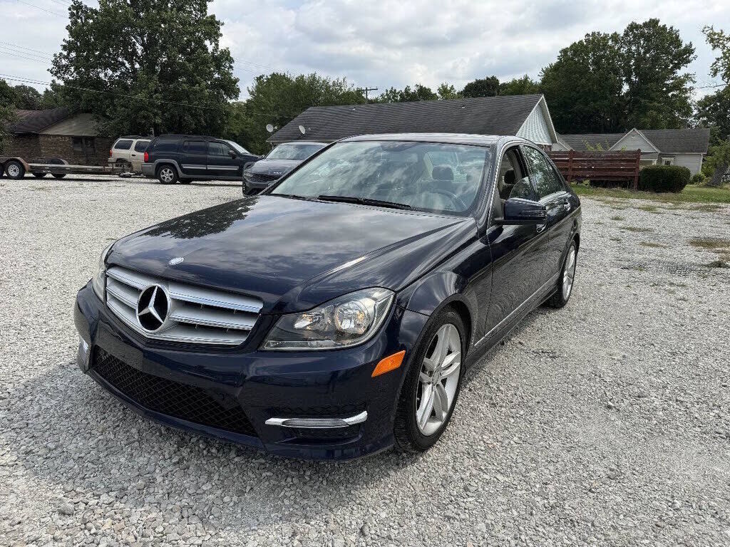 2012 MERCEDES-BENZ C-Class