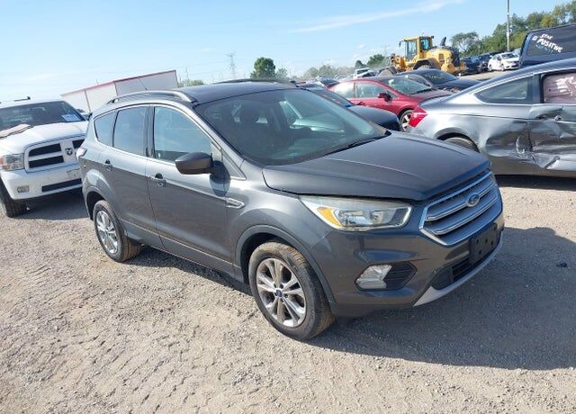 2018 FORD Escape