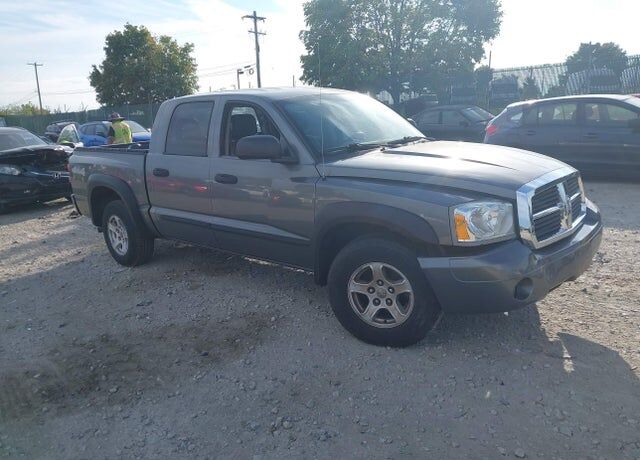 2006 DODGE Dakota