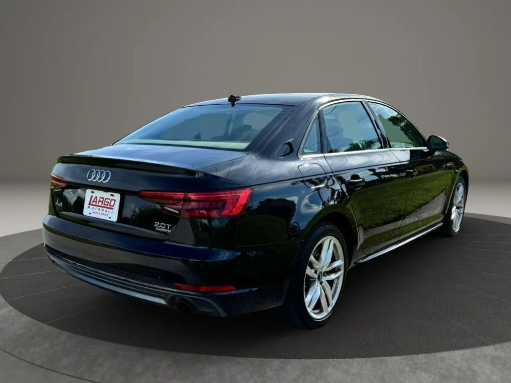 2017 Audi A4