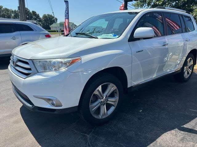 2013 TOYOTA Highlander